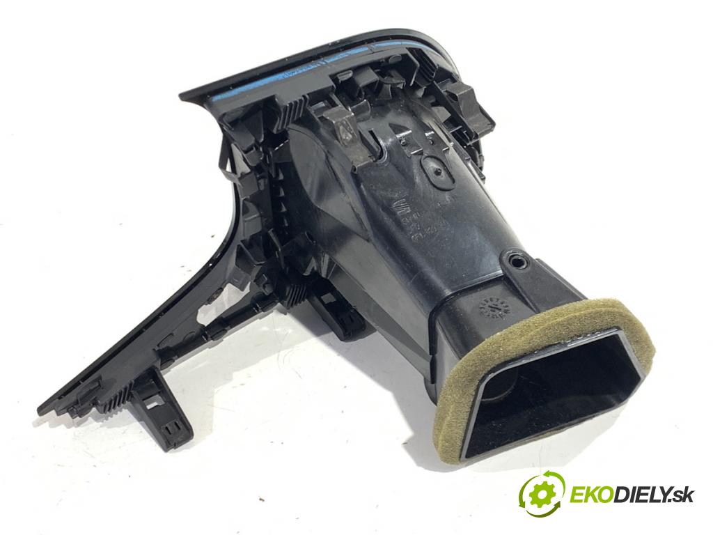 SEAT LEON III liftback 2019 110 kW 1.5 TSI 1495 lišty kryt 5F1863283BB 5F1820901D (Lišta)
