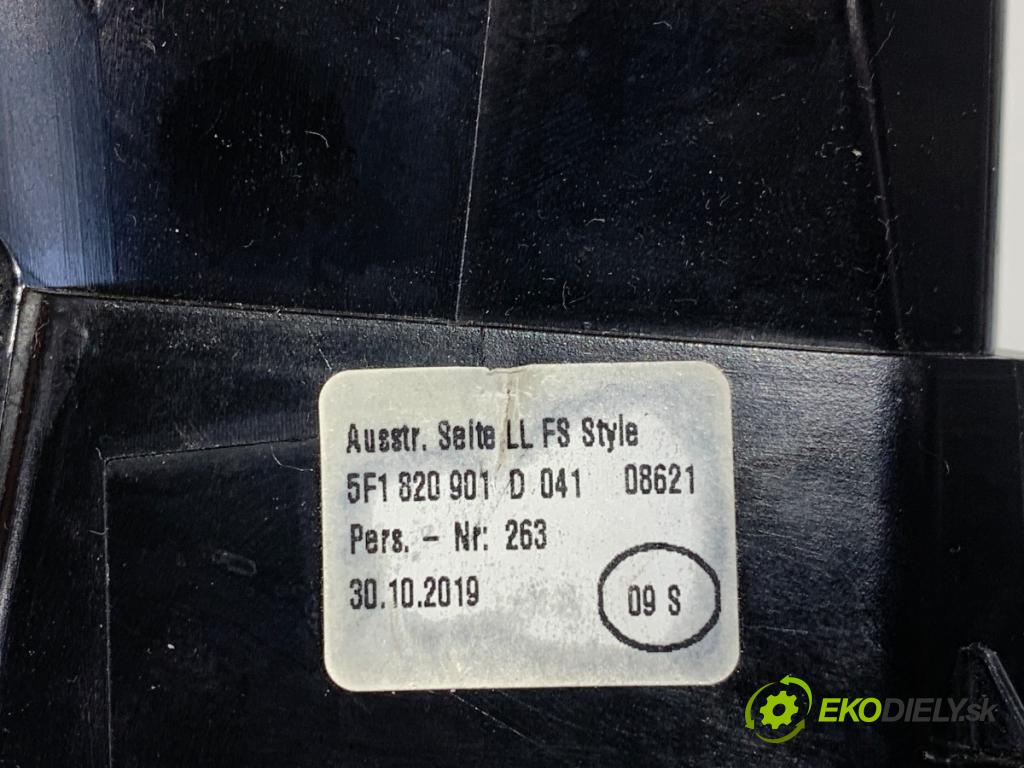 SEAT LEON III liftback 2019 110 kW 1.5 TSI 1495 lišty kryt 5F1863283BB 5F1820901D (Lišta)