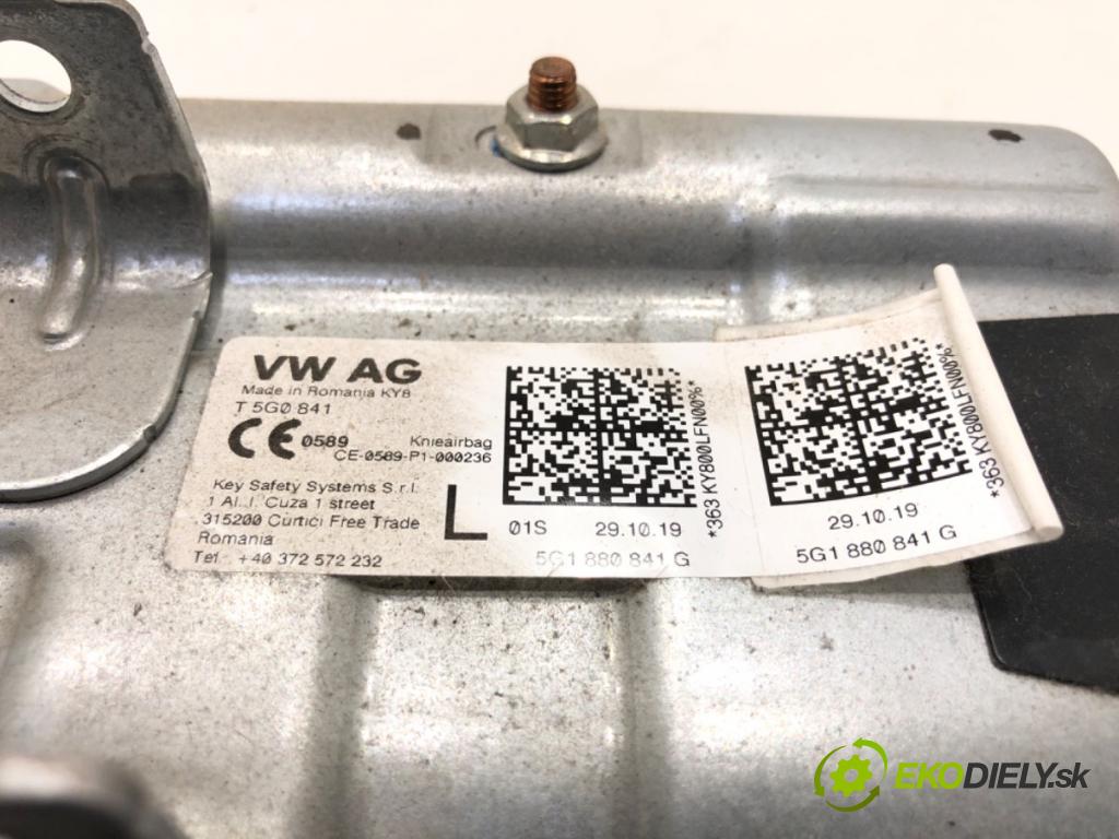 SEAT LEON III liftback 2019 110 kW 1.5 TSI 1495 AirBag koleno: 5G1880841G