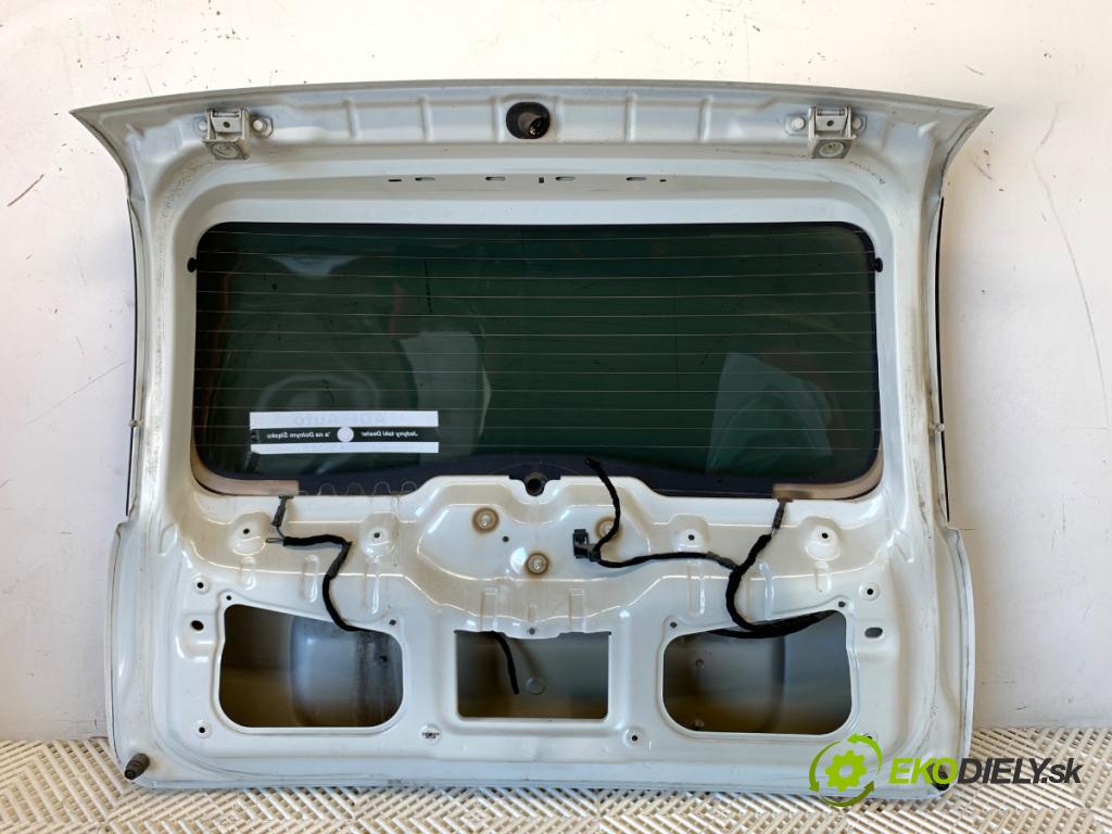 FIAT PANDA III liftback 2014 51 kW 1.2 (312PXA1A) 1242 kapota zadní část 296/A