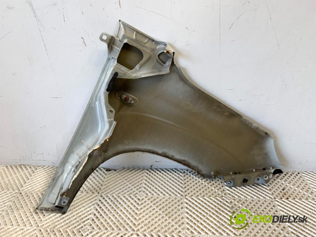 FIAT PANDA III liftback 2014 51 kW 1.2 (312PXA1A) 1242 blatník levý přední část 296/A