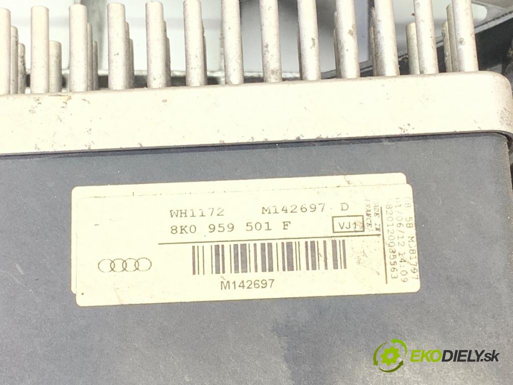 AUDI A4 B8 sedan 2012 125 kW 1.8 TFSI 1798 ventilátor chladiče 8K0121003Q (Ventilátor)