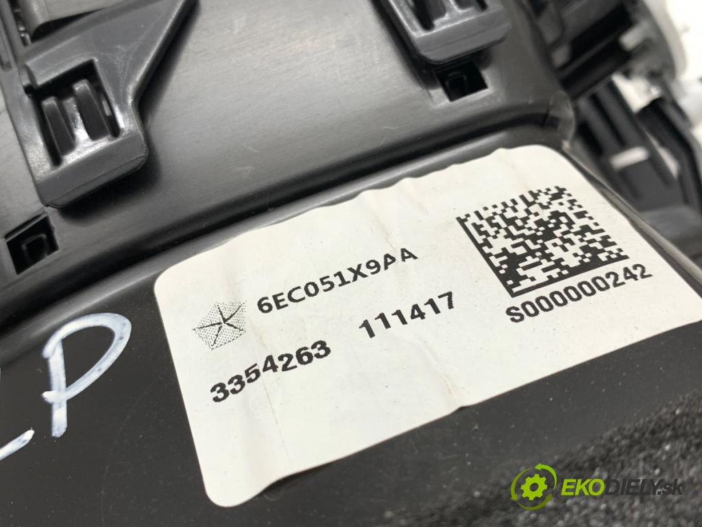 CHRYSLER PACIFICA nadwozie wielkoprzestrzenne (MPV) 2018 185 kW 3.6 Hybrid 3604 mří topení levý přední část 6EC051X9AA