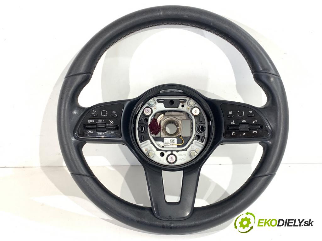 MERCEDES-BENZ KLASA C sedan 2019 110 kW C 200 d (205.011) 1950 volant A0994644905 (Volant)