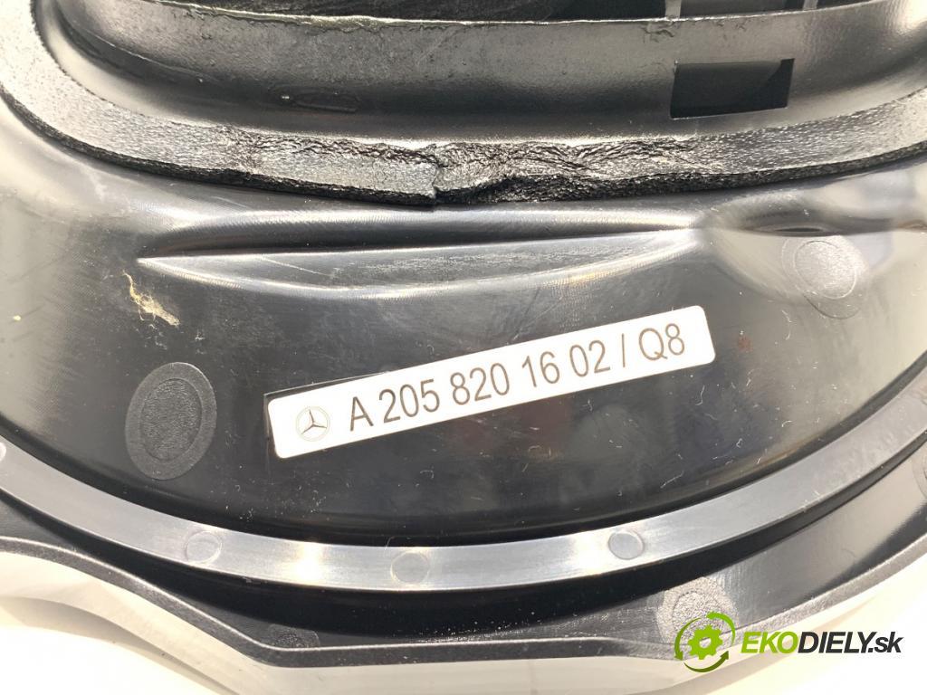 MERCEDES-BENZ KLASA C sedan 2019 110 kW C 200 d (205.011) 1950 reproduktory 2058201602