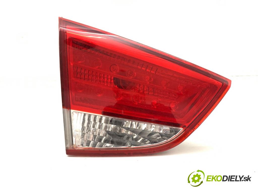 HYUNDAI ix35 SUV 2010 120 kW 2.0 1998 světlo levý zadní část vnitřní 92405-2Y0