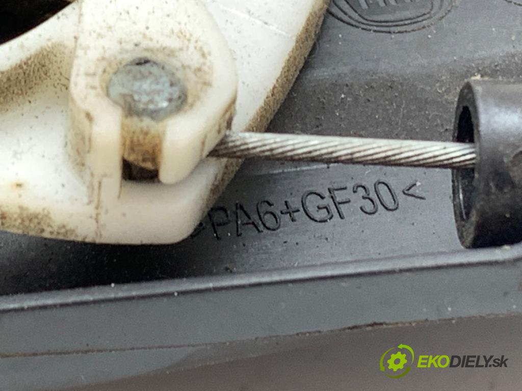 FIAT PANDA III liftback 2014 51 kW 1.2 (312PXA1A) 1242 klika vnejší levý zadní část