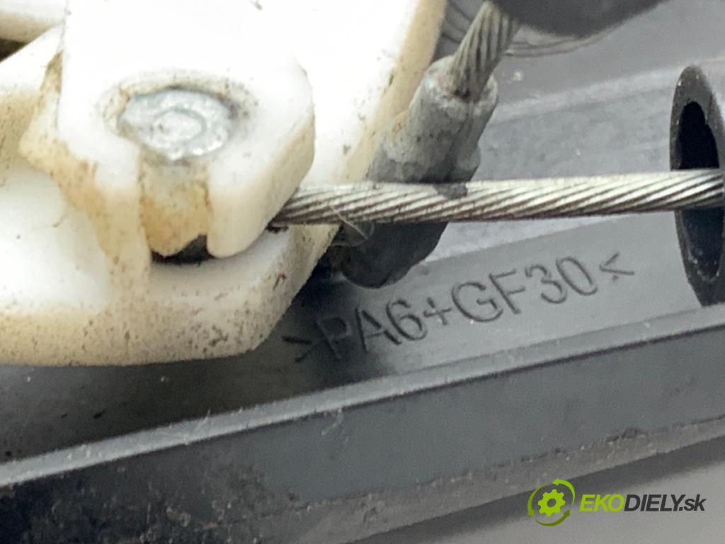 FIAT PANDA III liftback 2014 51 kW 1.2 (312PXA1A) 1242 klika vnejší levý přední část