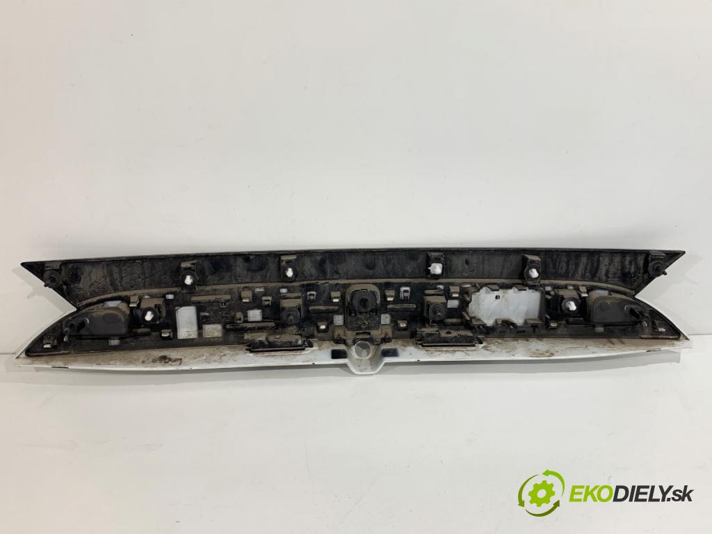 CHRYSLER PACIFICA nadwozie wielkoprzestrzenne (MPV) 2018 185 kW 3.6 Hybrid 3604 lišta dveří zadní část