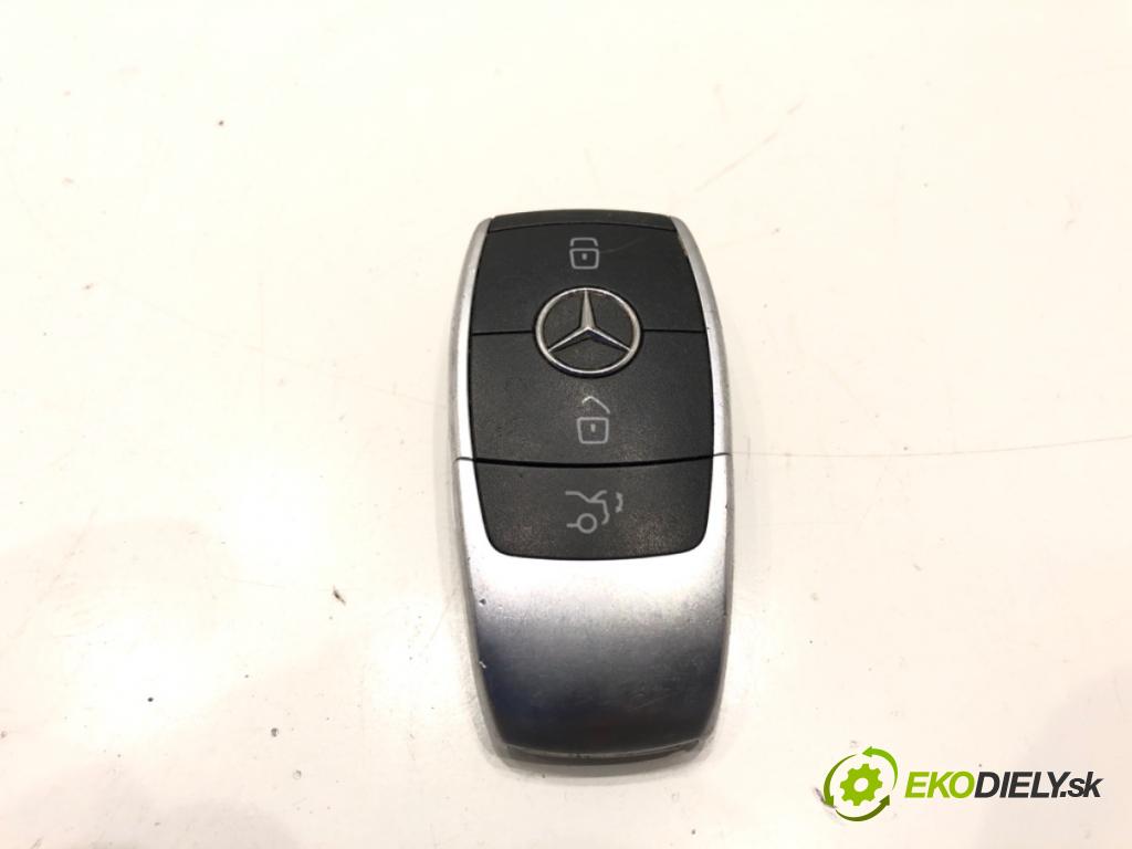 MERCEDES-BENZ KLASA C sedan 2019 110 kW C 200 d (205.011) 1950 kľúč 