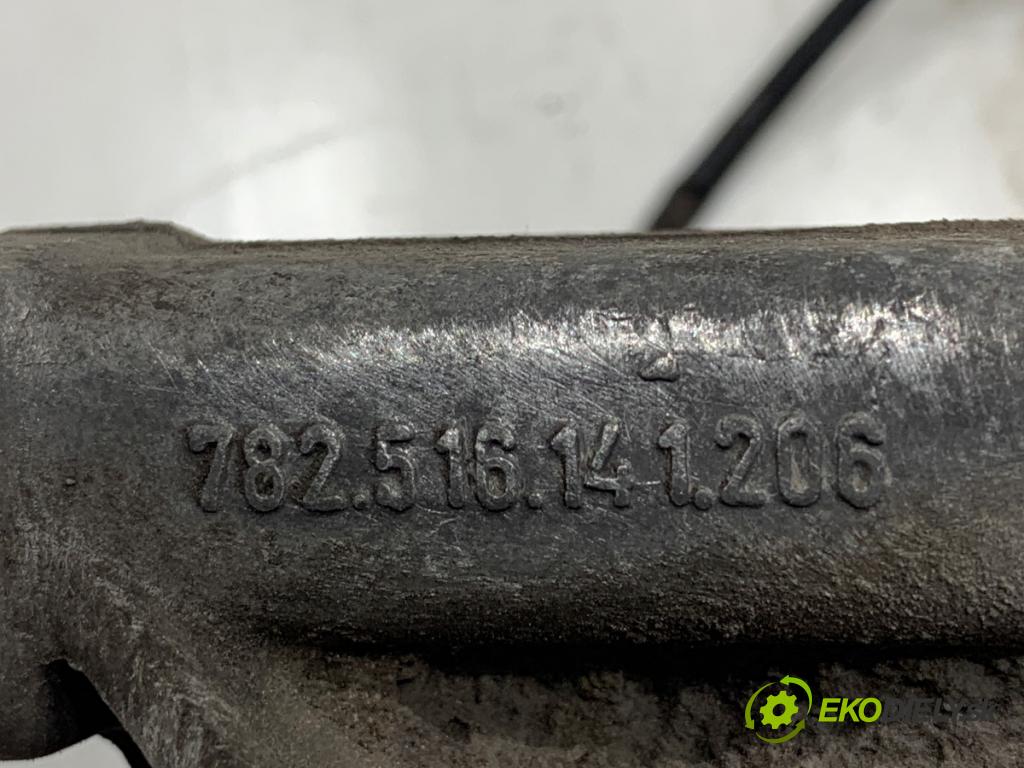AUDI A4 B8 sedan 2012 125 kW 1.8 TFSI 1798 AirBag motora levý 782516141206
