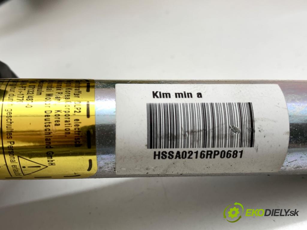 HYUNDAI ix35 SUV 2010 120 kW 2.0 1998 Držiak BEZPEČNOSŤ ľavy predný