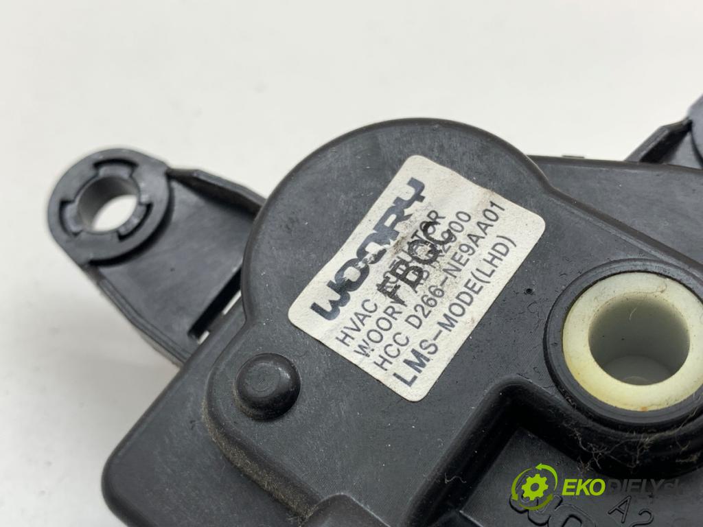 HYUNDAI ix35 SUV 2010 120 kW 2.0 1998 motor topení D266-NE9AA01