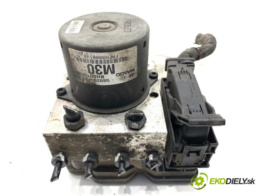 HYUNDAI ix35 SUV 2010 120 kW 2.0 1998 pumpa ABS 58920-2Y300 (Pumpa ABS)