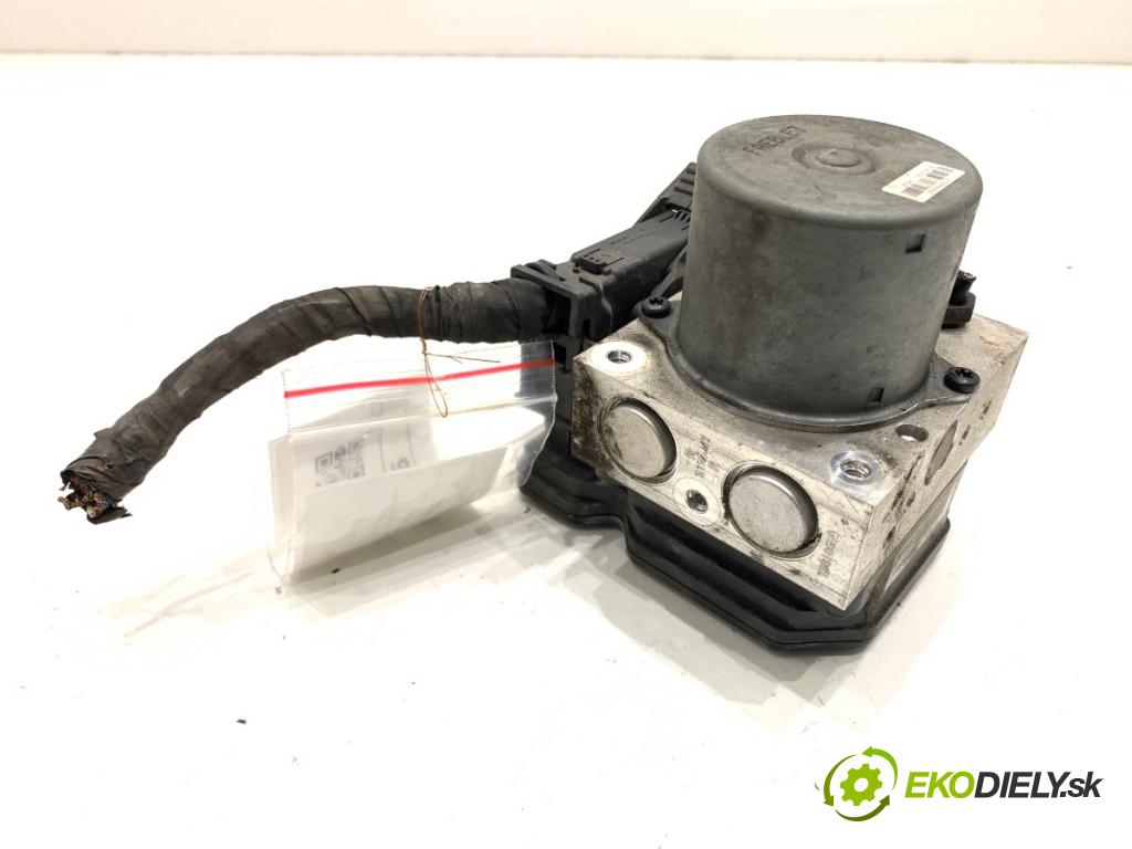 HYUNDAI ix35 SUV 2010 120 kW 2.0 1998 pumpa ABS 58920-2Y300 (Pumpa ABS)