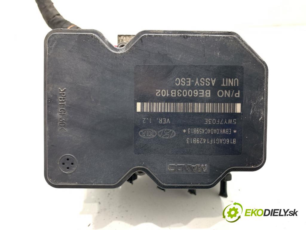 HYUNDAI ix35 SUV 2010 120 kW 2.0 1998 pumpa ABS 58920-2Y300 (Pumpa ABS)