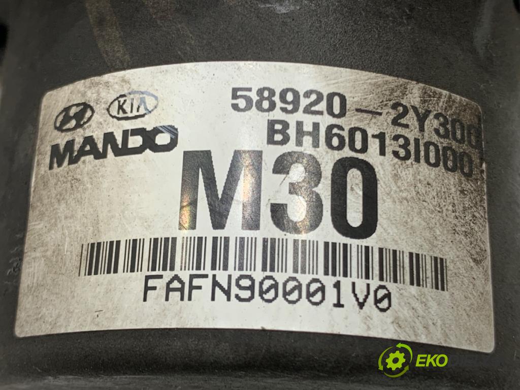 HYUNDAI ix35 SUV 2010 120 kW 2.0 1998 pumpa ABS 58920-2Y300 (Pumpa ABS)
