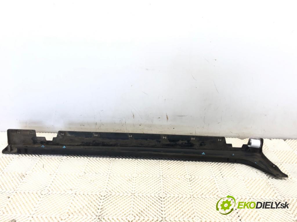 HYUNDAI ix35 SUV 2010 120 kW 2.0 1998 Lišta prahová ľavy