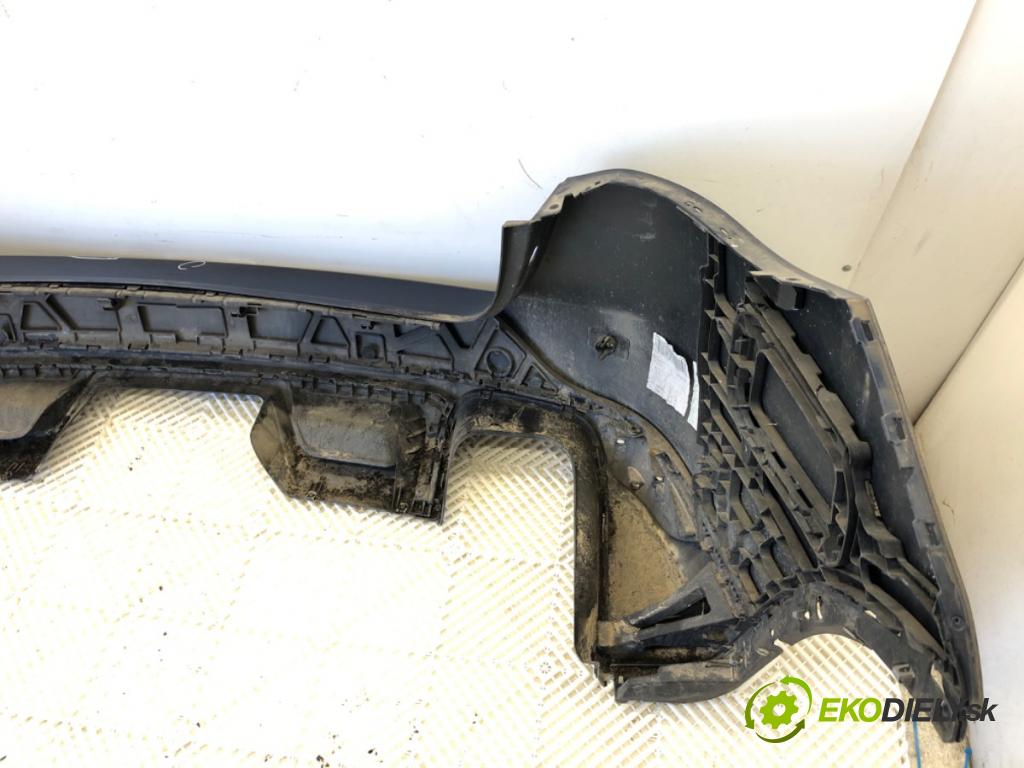 PORSCHE CAYENNE SUV 2013 220 kW 3.6 3598 nárazník zadní část  (Klika dveří ostatní)