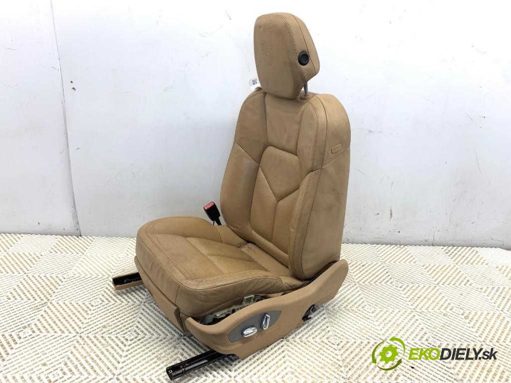 PORSCHE CAYENNE SUV 2013 220 kW 3.6 3598 sedadlo levý přední část
