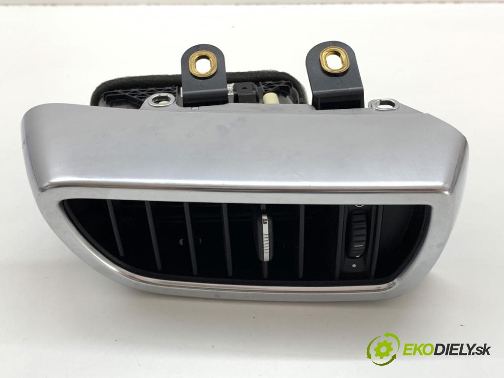 PORSCHE CAYENNE SUV 2013 220 kW 3.6 3598 Mriežky kúrenia pravy predný 7P5819704A