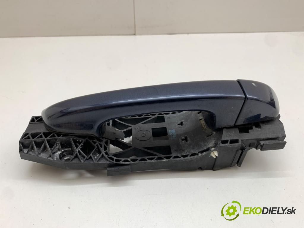 PORSCHE CAYENNE SUV 2013 220 kW 3.6 3598 Kľučka vonkajšia ľavy zad 