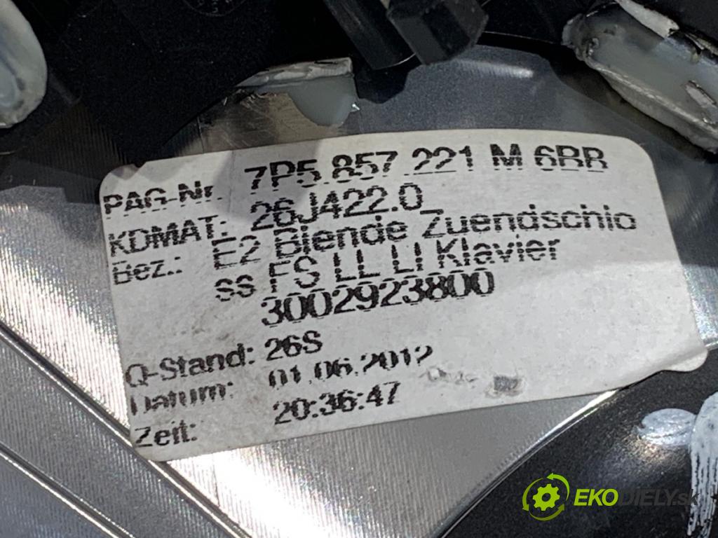 PORSCHE CAYENNE SUV 2013 220 kW 3.6 3598 lišty kryt 7P5857222P 7P5857221M (Lišta)