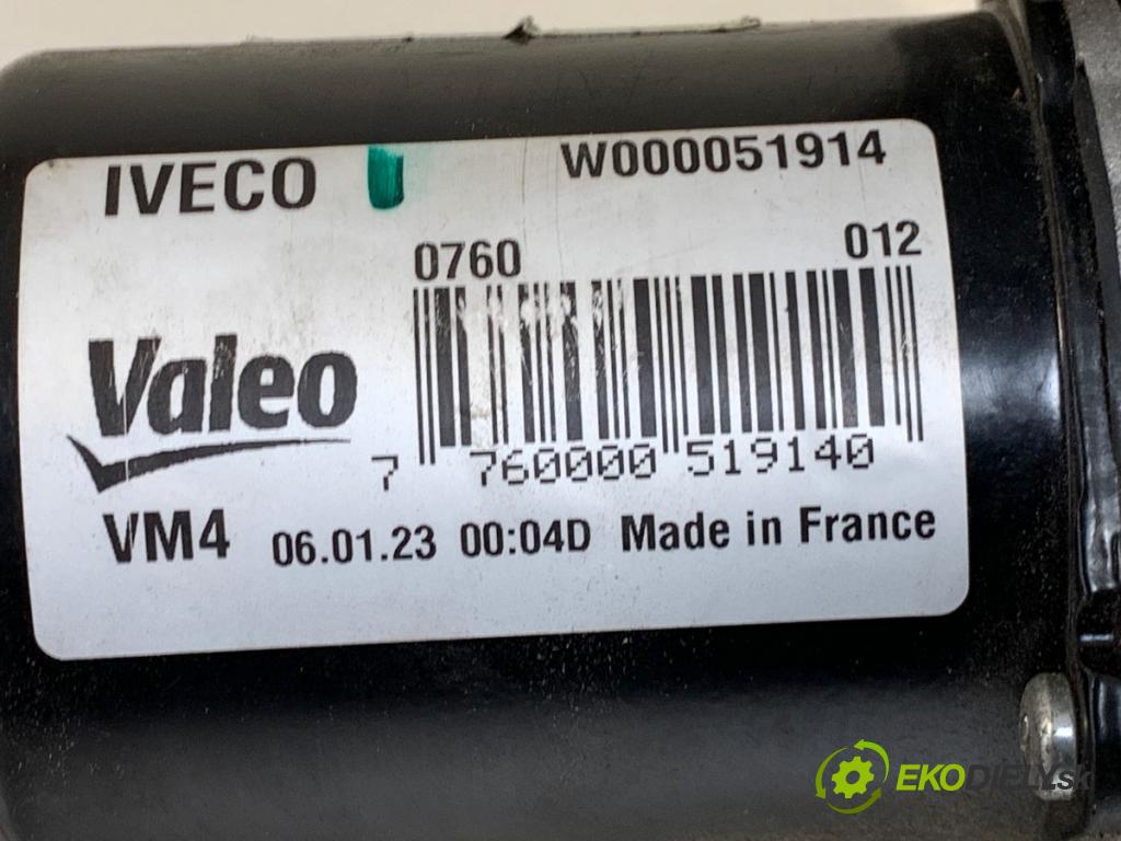 IVECO DAILY VI Autobus 2023 129 kW 50C18, 60C18 2998 Mechanizmus stieračov predný W000051914 (Motorček stieračov predný)