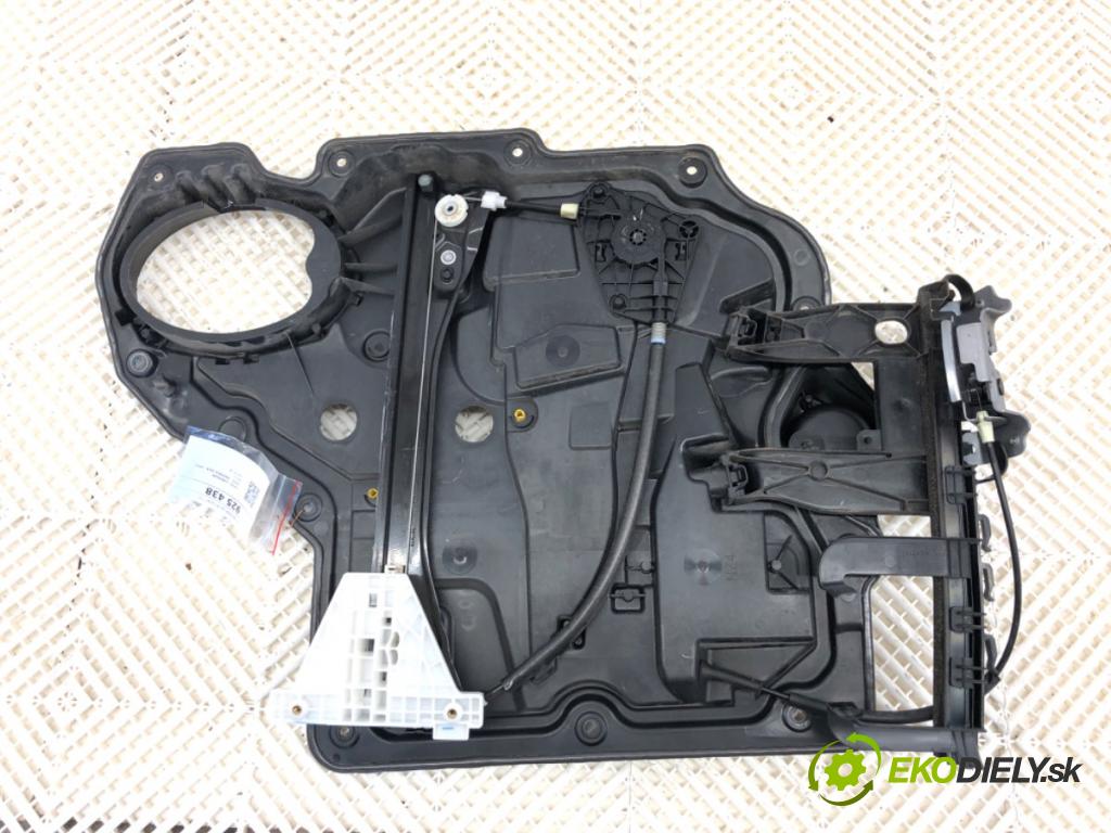 CHRYSLER PACIFICA nadwozie wielkoprzestrzenne (MPV) 2018 185 kW 3.6 Hybrid 3604 mechanismus okna levý zadní část 3043242C