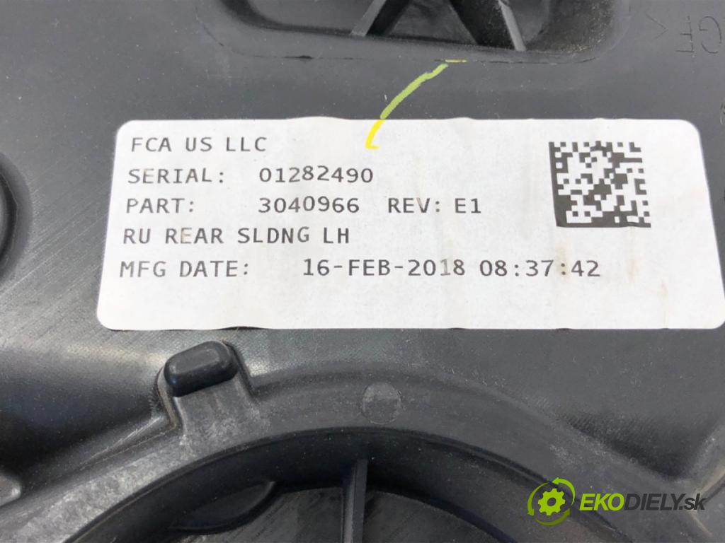 CHRYSLER PACIFICA nadwozie wielkoprzestrzenne (MPV) 2018 185 kW 3.6 Hybrid 3604 mechanismus okna levý zadní část 3043242C