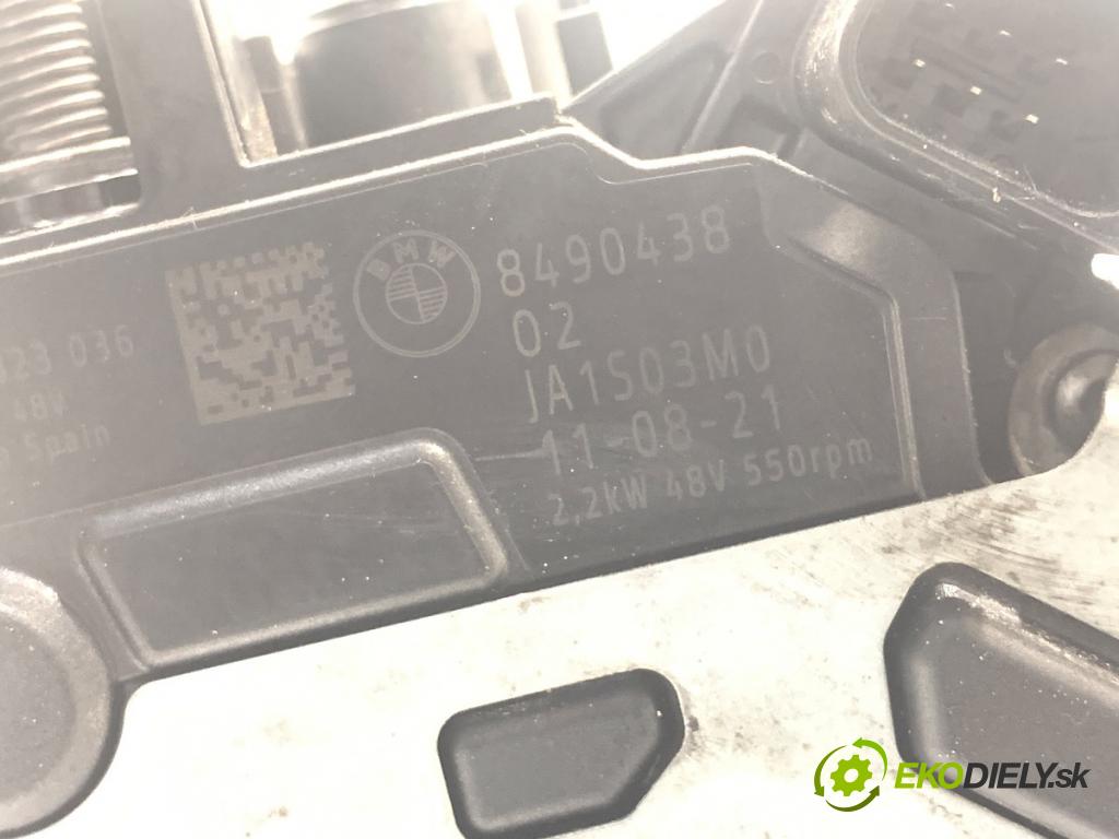 BMW G21 Kombi 2021 140 kW 320 d Mild-Hybrid 1995 Alternátor 8490438 (Alternátor)