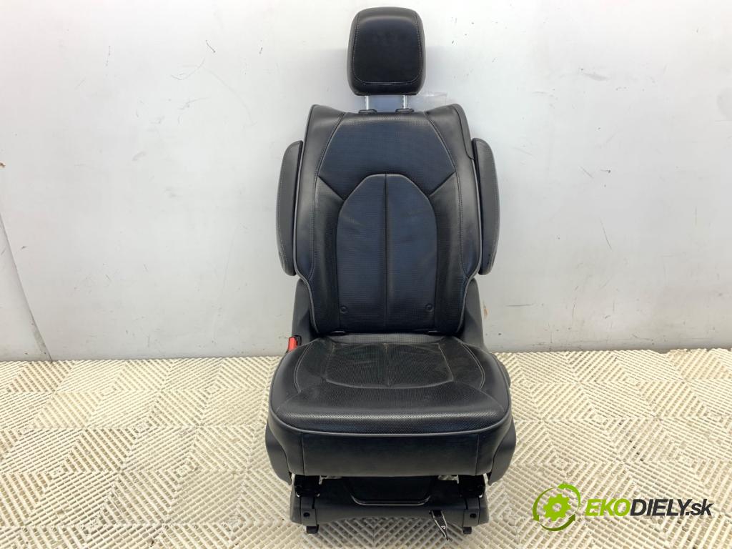 CHRYSLER PACIFICA nadwozie wielkoprzestrzenne (MPV) 2018 185 kW 3.6 Hybrid 3604 Sedadlo zad 