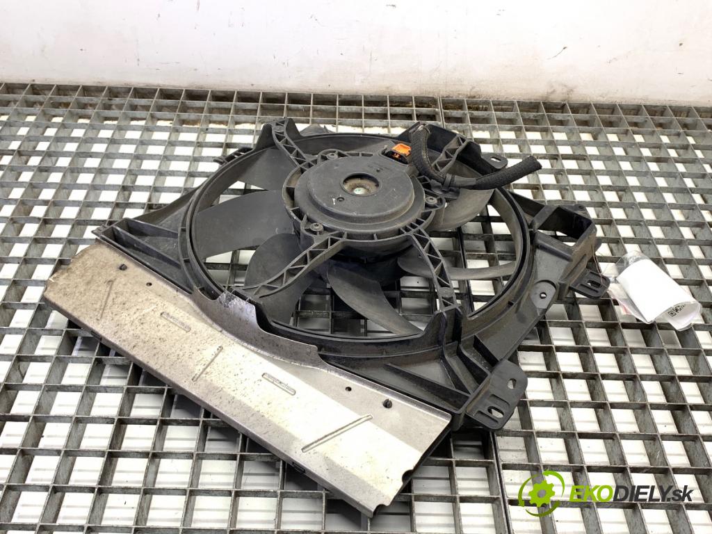 PEUGEOT 208 I liftback 2015 60 kW 1.2 VTI 82 1199 ventilátor chladiče 9812028580 (Ventilátor)