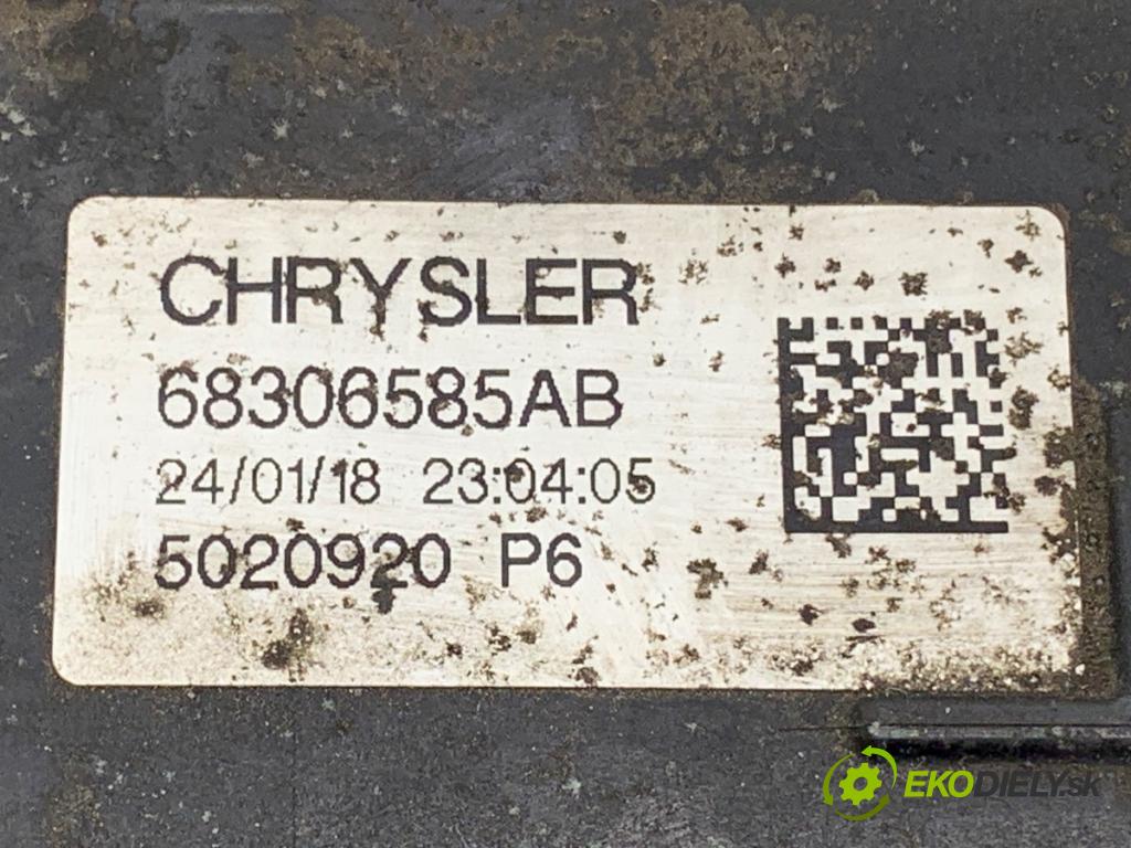 CHRYSLER PACIFICA nadwozie wielkoprzestrzenne (MPV) 2018 185 kW 3.6 Hybrid 3604 ventilátor chladiče 68306585AB (Ventilátor)