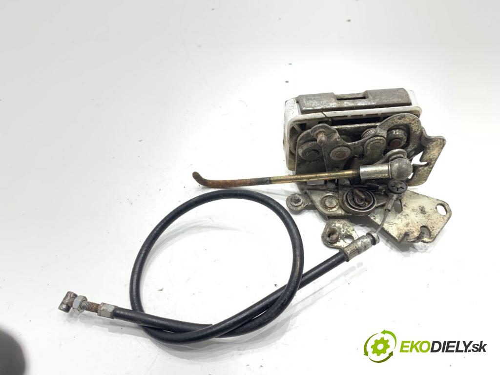 VOLVO FL6 Ciągnik siodłowy 2003 132 kW FL 608 132 kW [179 KM] olej napędowy 1985 - 2000 5476 zámok Dvere ľavy predný 