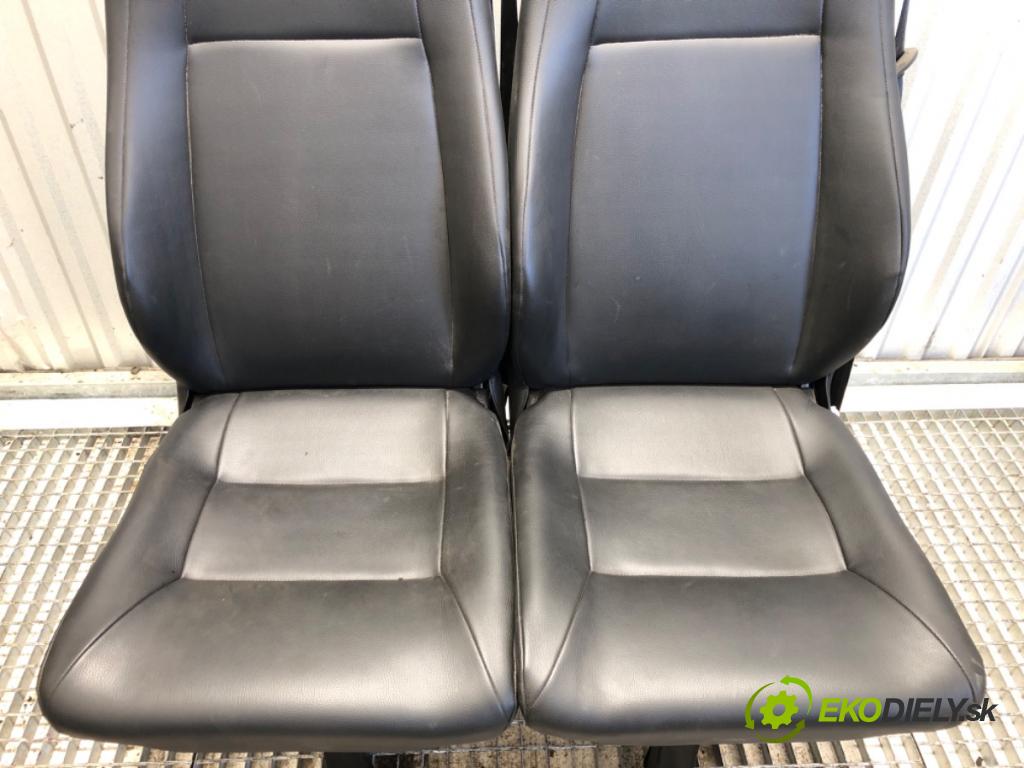 IVECO DAILY VI Autobus 2023 129 kW 50C18, 60C18 2998 Sedadlo zad
