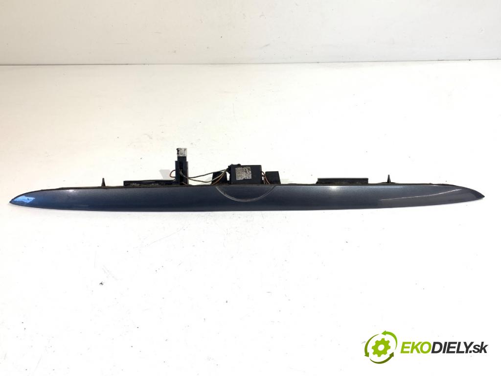 BMW E53 SUV 2001 210 kW 4.4 i 4398 Lišta dverí zad 