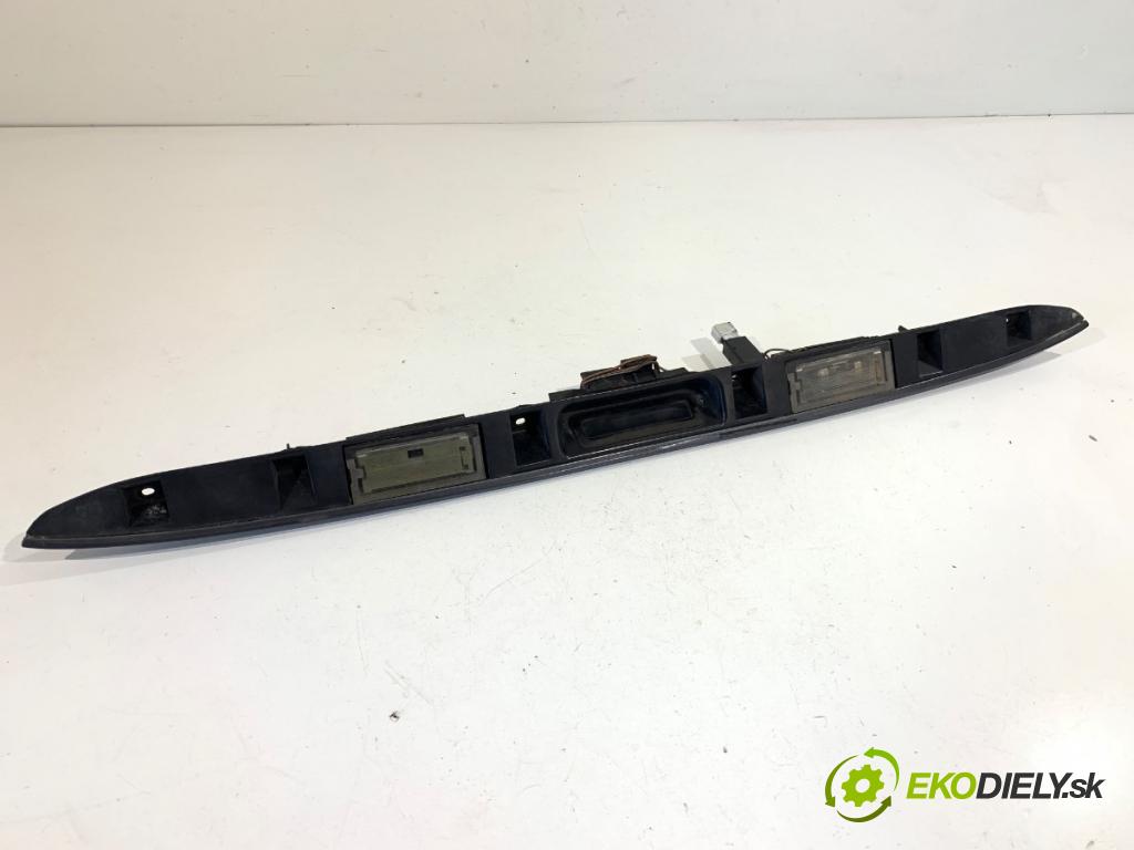 BMW E53 SUV 2001 210 kW 4.4 i 4398 Lišta dverí zad