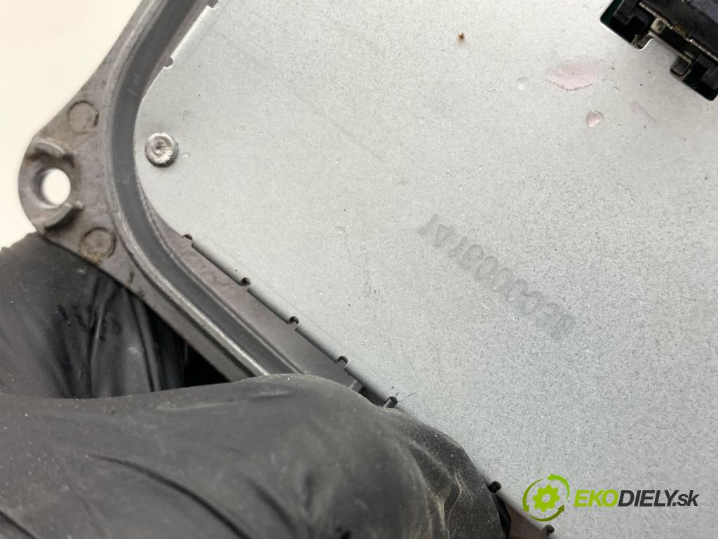 CHRYSLER PACIFICA nadwozie wielkoprzestrzenne (MPV) 2018 185 kW 3.6 Hybrid 3604 měnič XENON 147000015100 (Řídící jednotka xenonu)