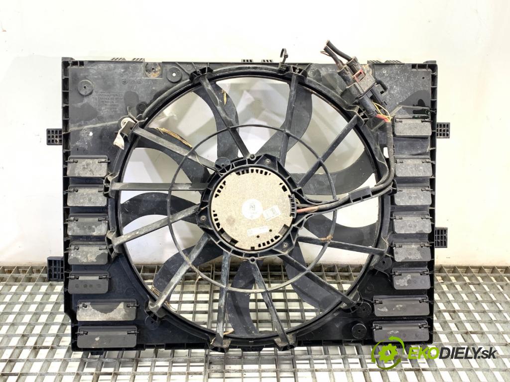 PORSCHE CAYENNE SUV 2013 220 kW 3.6 3598 ventilátor chladiče 7P0121203K (Ventilátor)