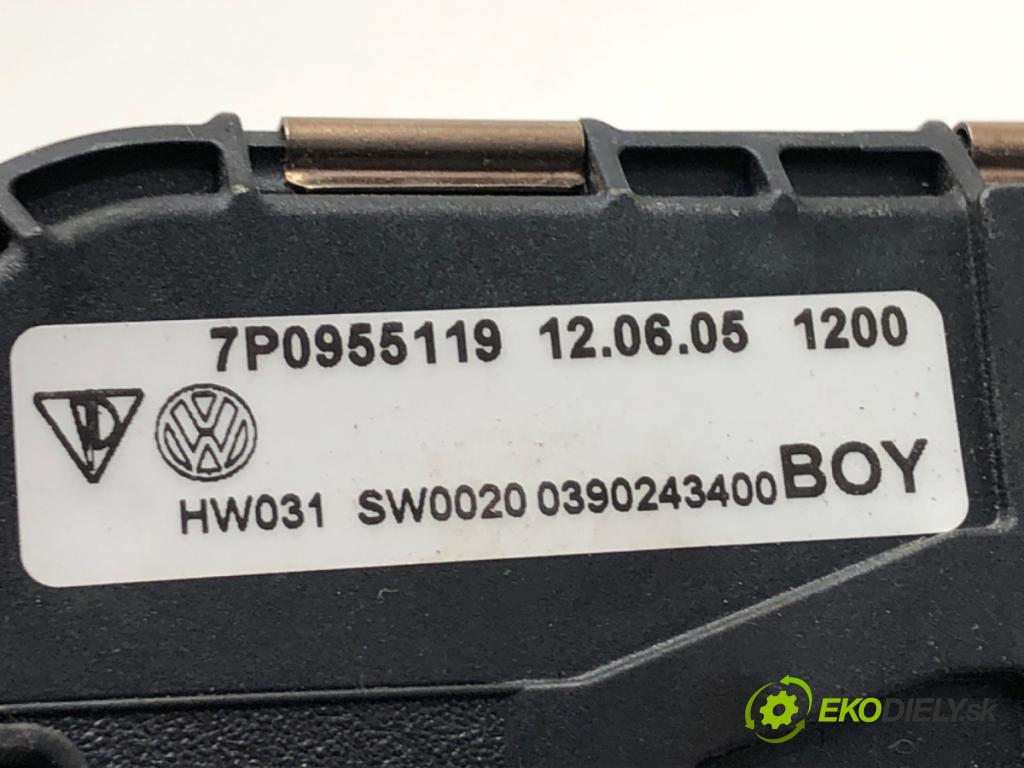 PORSCHE CAYENNE SUV 2013 220 kW 3.6 3598 Motor stieračov predný 7P0955119