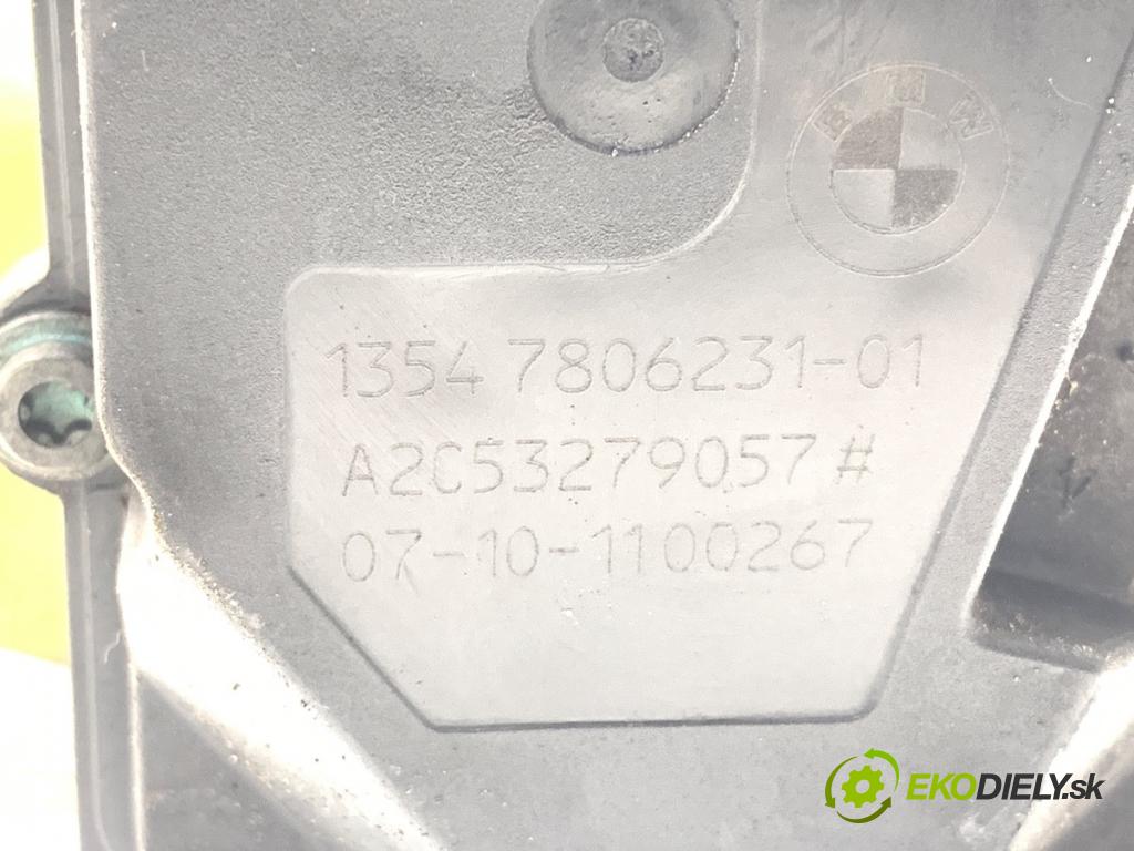 BMW F07 liftback 2011 220 kW 535 d xDrive 2993 škrtíci klapka 7806231 (Škrticí klapka)