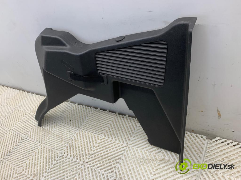 FORD TRANSIT COURIER Nadwozie pełne/minivan 2020 74 kW 1.0 EcoBoost 998 čalúnenie kufra pravy