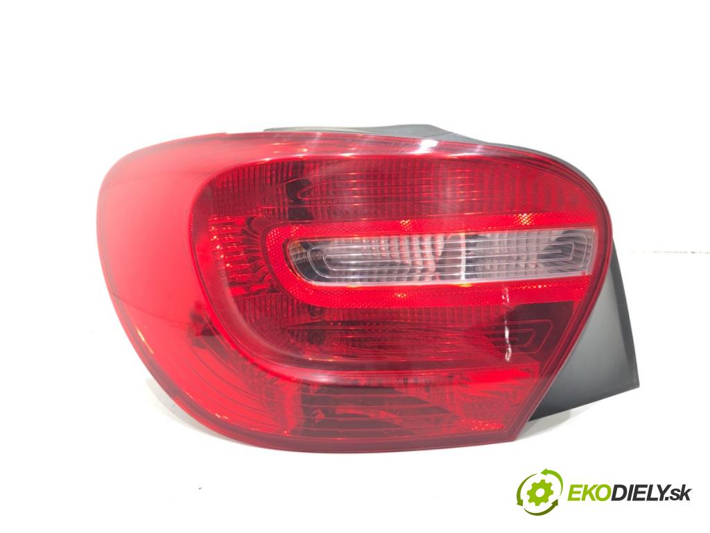 MERCEDES-BENZ W176 liftback 2013 90 kW A 180 (176.042) 1595 Svetlo ľavy zad A1769060100