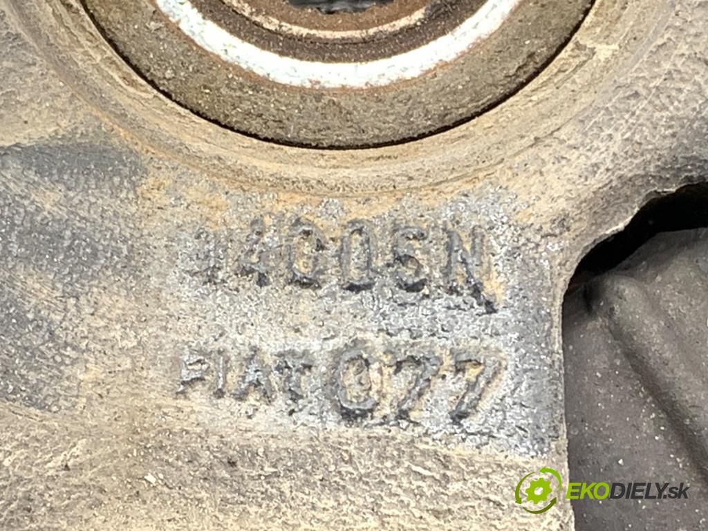 FIAT PANDA III liftback 2014 51 kW 1.2 (312PXA1A) 1242 náboj pravý přední část