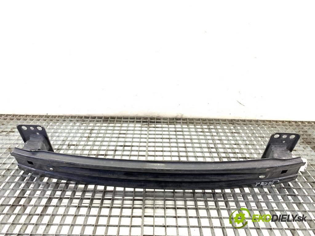 FIAT PANDA III liftback 2014 51 kW 1.2 (312PXA1A) 1242 výztuha nárazníka přední část  (Přední výztuha)