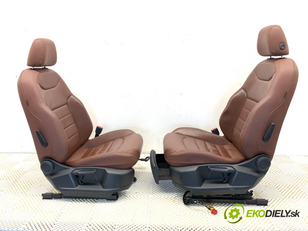 SEAT ATECA SUV 2016 110 kW 2.0 TDI 4Drive 1968 sedadla sedačky sedadlo boční