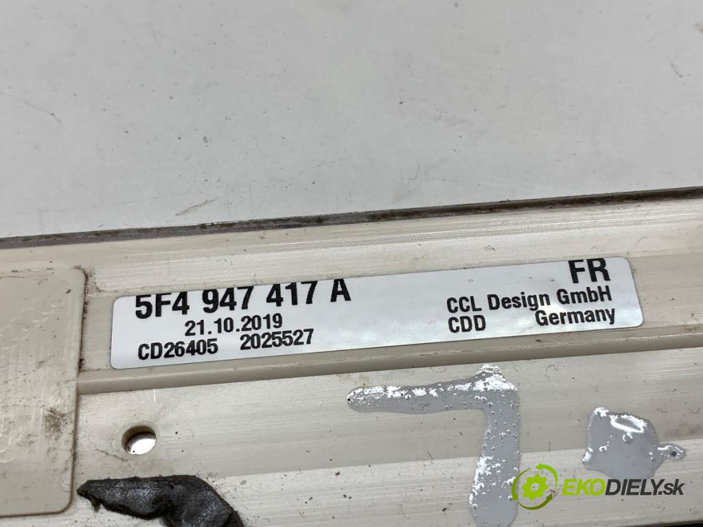 SEAT LEON III liftback 2019 110 kW 1.5 TSI 1495 lišta násada prahu přední část levá strana FR 5F4947417A
