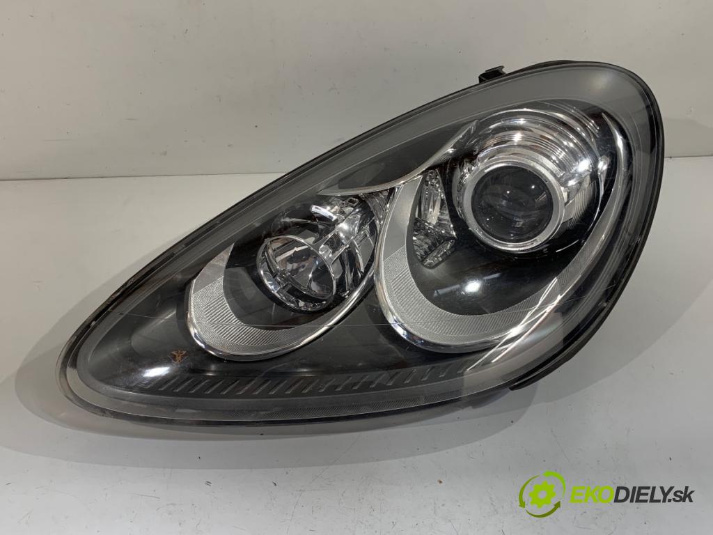 PORSCHE CAYENNE SUV 2013 220 kW 3.6 3598 světlomet levý přední část XENON 7P5941031P