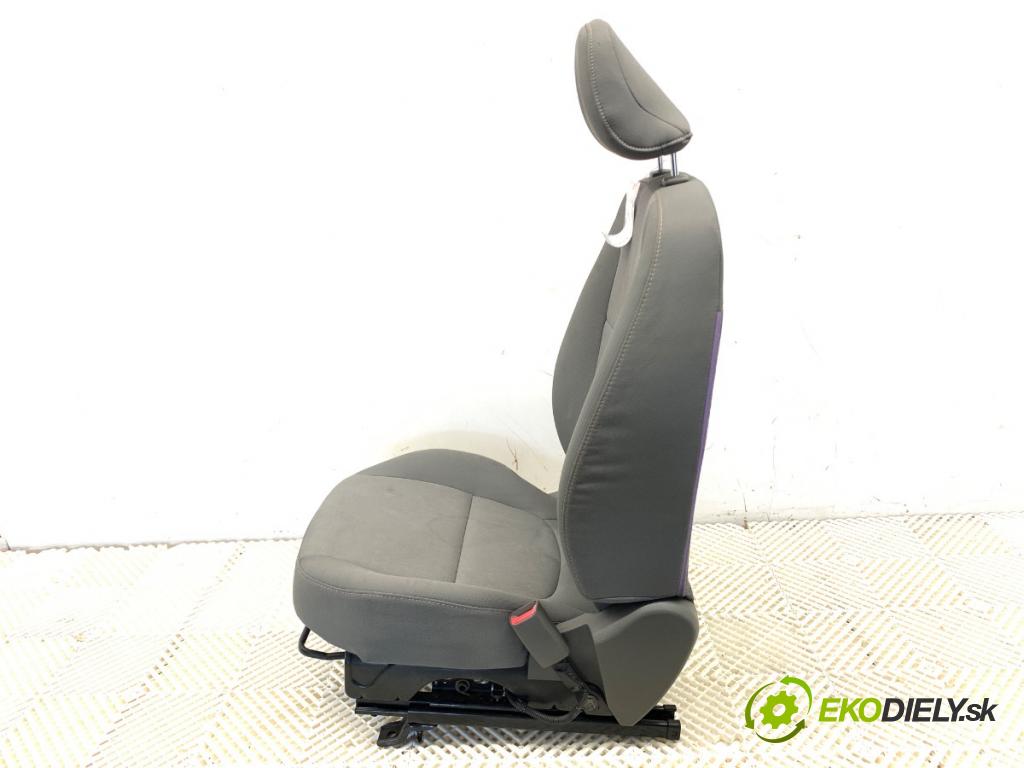 KIA PICANTO II liftback 2012 51 kW 1.0 998 Sedadlo pravy predný